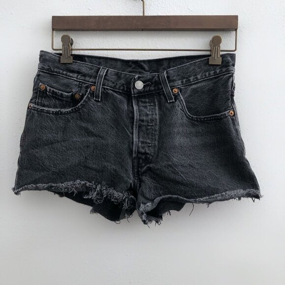 LEVI'S 501 Charcoal Denim Shorts No Size Tag Check Measurements - Picture 1 of 9